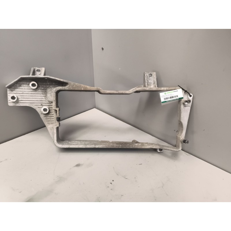 Recambio de soporte faro izquierdo para daf serie lf45 desde 06 referencia OEM IAM acas319  