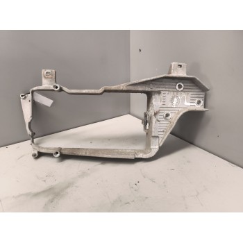Recambio de soporte faro izquierdo para daf serie lf45 desde 06 referencia OEM IAM acas319  