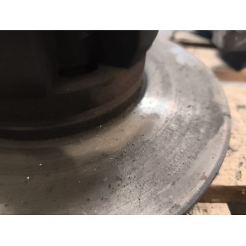 Recambio de buje delantero para nissan atleon 35.13 referencia OEM IAM 061003670  