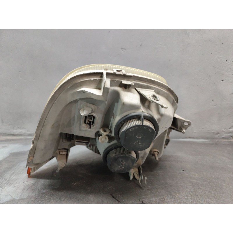 Recambio de faro izquierdo para renault master ii ph. 2 doka/pr. fgst 2.5 diesel referencia OEM IAM - Blanco 3