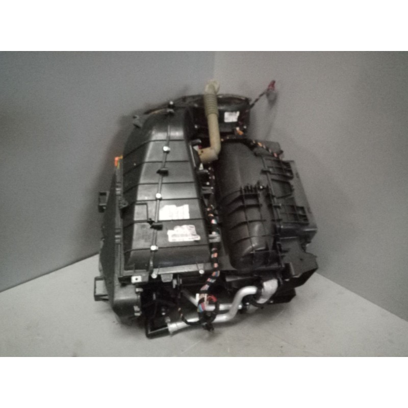 Recambio de calefaccion entera normal para volvo fh 500 referencia OEM IAM 84476105 82379422 84476105 - Blanco 3