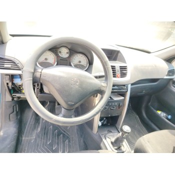 peugeot 207 del año 2006