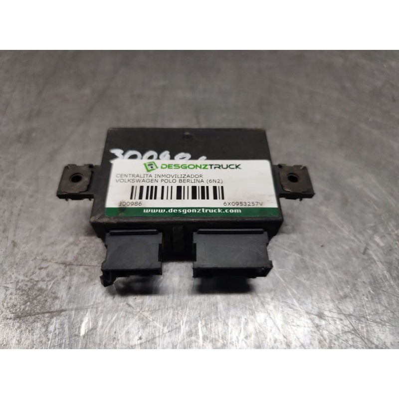 Recambio de centralita inmovilizador para volkswagen polo berlina (6n2) 1.9 sdi referencia OEM IAM 6X0953257V - Blanco 4