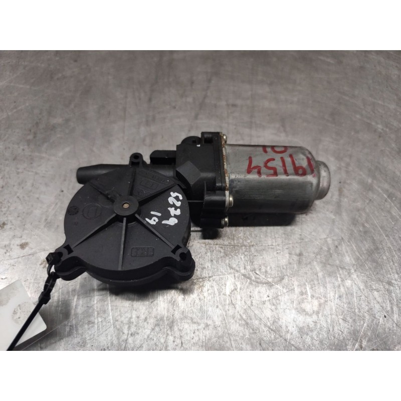 Recambio de motor elevalunas delantero derecho para nissan primera berlina (p12) acenta referencia OEM IAM 400714 - Negro 2