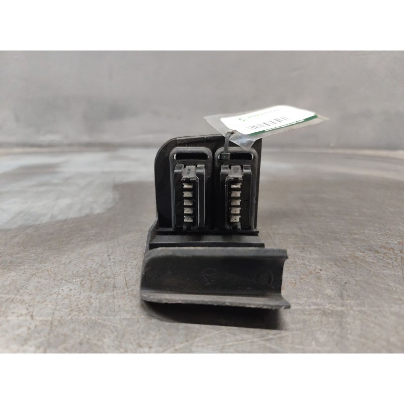 Recambio de mando elevalunas delantero izquierdo para peugeot 205 berlina 1.8 d generation referencia OEM IAM - Blanco 4