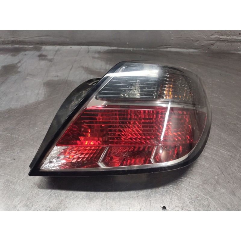 Recambio de piloto trasero derecho para opel astra h gtc (a04) 1.6 (l08) referencia OEM IAM 13252444  