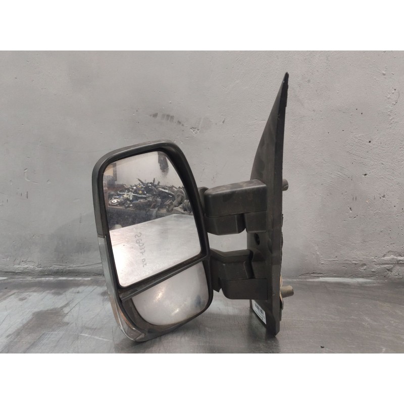 Recambio de retrovisor izquierdo para iveco daily vi furgoneta 33s12, 35s12, 35c12 referencia OEM IAM   