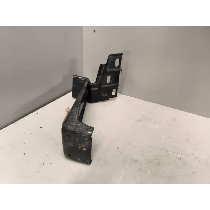 Recambio de soporte paragolpes delantero derecho para iveco daily vi caja/chasis 35s16, 35c16, 40c16, 50c16, 60c16, 65c16, 70c16 - Blanco 3