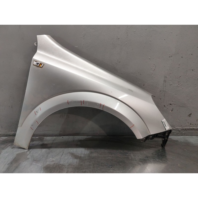 Recambio de aleta delantera derecha para opel astra h berlina cosmo referencia OEM IAM   