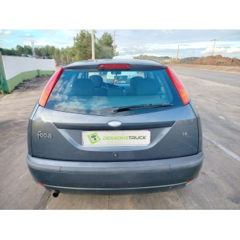 ford focus berlina (cak) del año 2003
