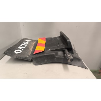 Recambio de guardabarros trasero izquierdo para volvo fh 500 referencia OEM IAM   