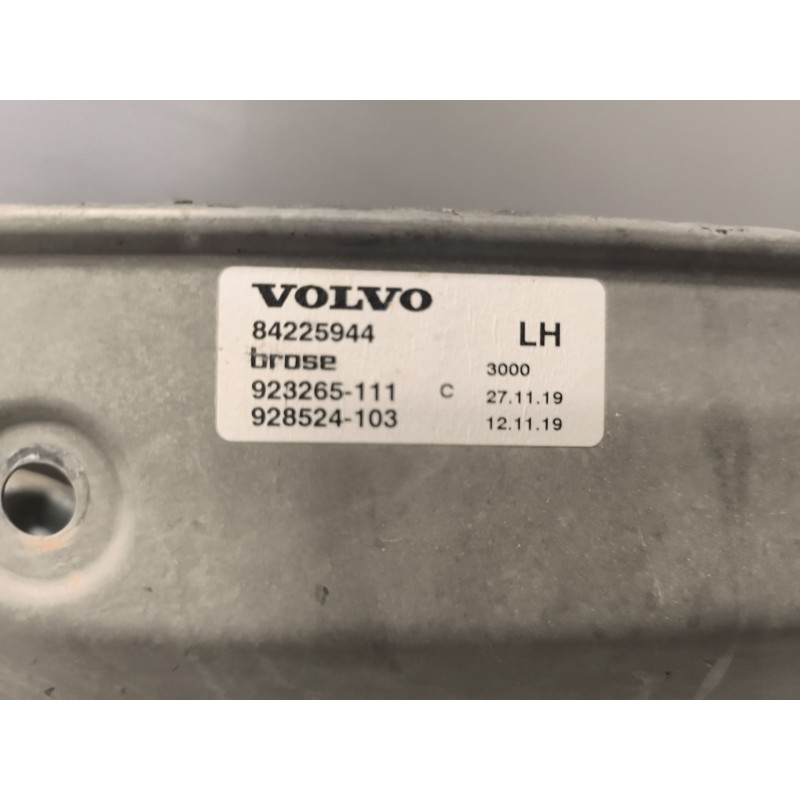 Recambio de elevalunas delantero izquierdo para volvo fh 500 referencia OEM IAM 84225944 - Blanco 4
