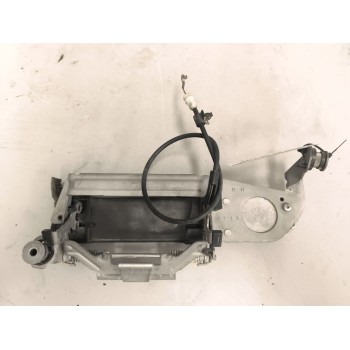 Recambio de maneta exterior delantera derecha para volvo fh 500 referencia OEM IAM 82313918  