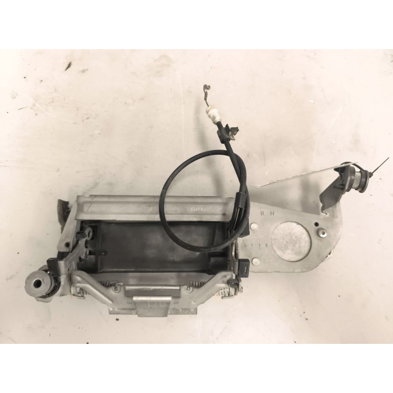 Recambio de maneta exterior delantera derecha para volvo fh 500 referencia OEM IAM 82313918 - Blanco 2
