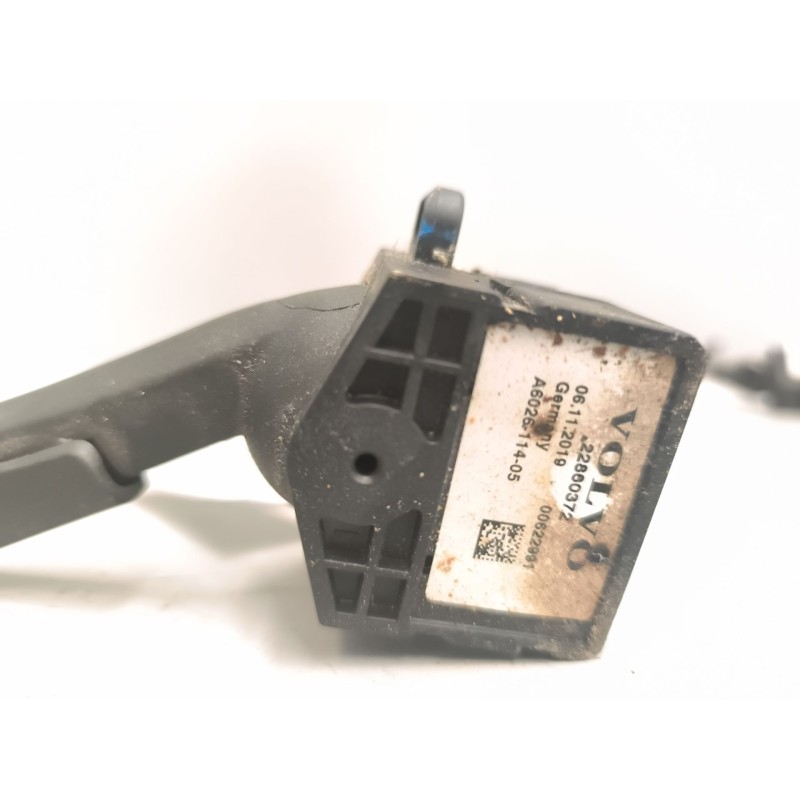 Recambio de mando limpia para volvo fh 500 referencia OEM IAM 22860372 - Blanco 3