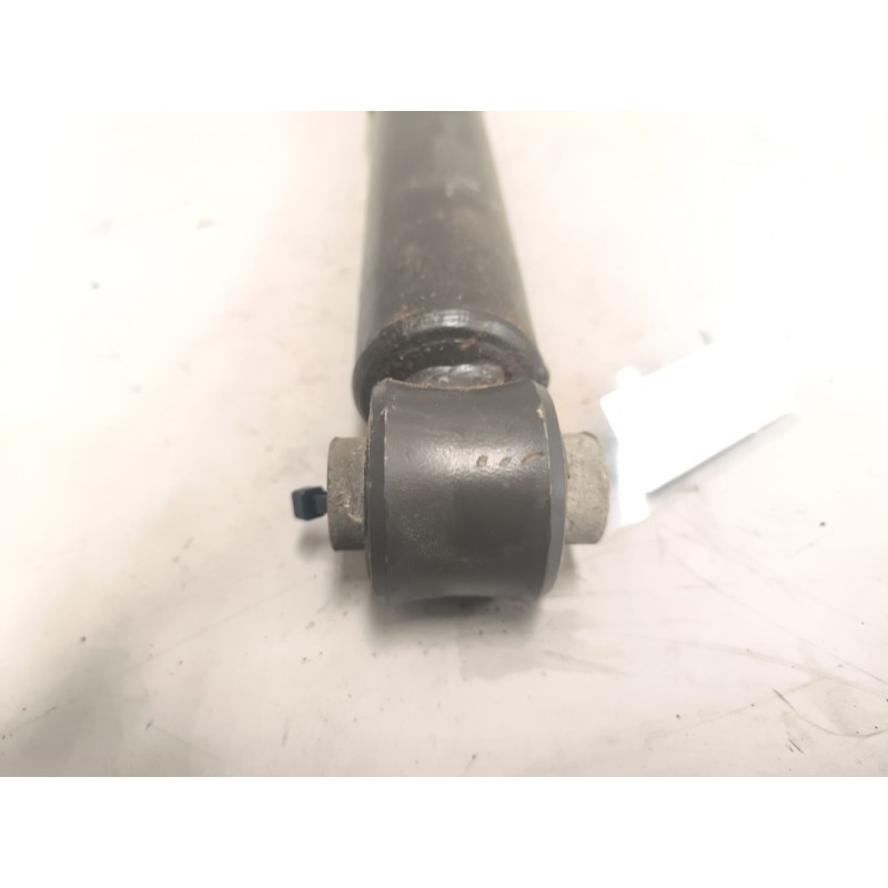 Recambio de amortiguador delantero para volvo fh 500 referencia OEM IAM 21866530 471700008051 - Blanco 2
