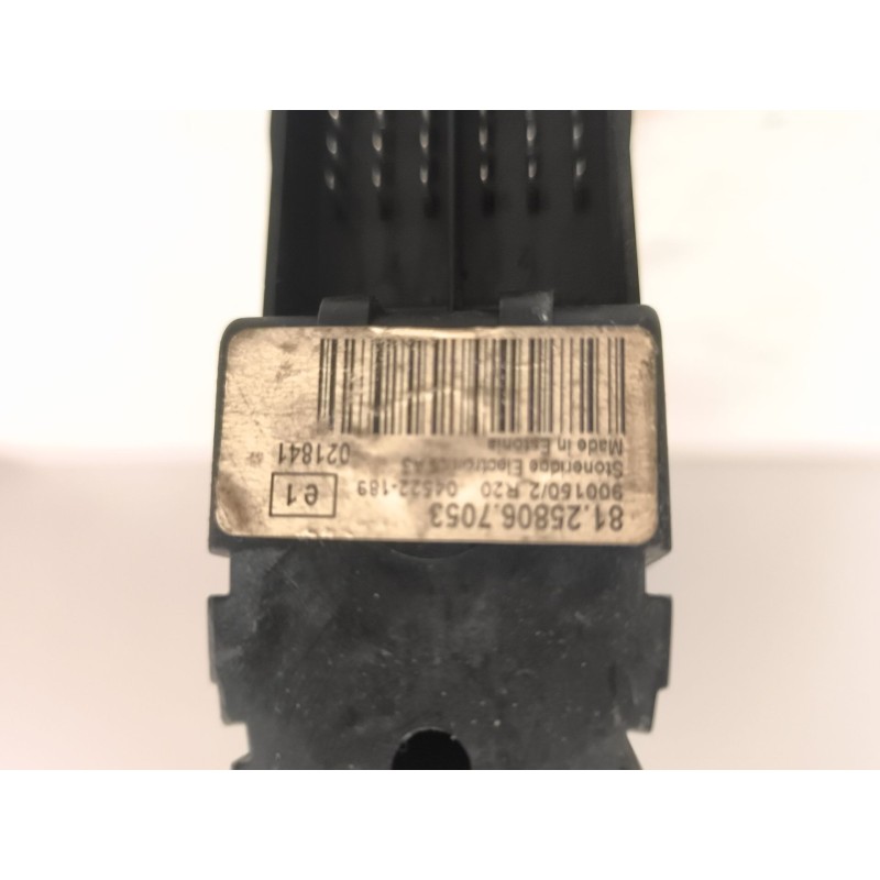 Recambio de mando elevalunas delantero derecho para man tg - a 18.480 12.8 diesel (d 2876 lf 12) referencia OEM IAM 81258067053 4