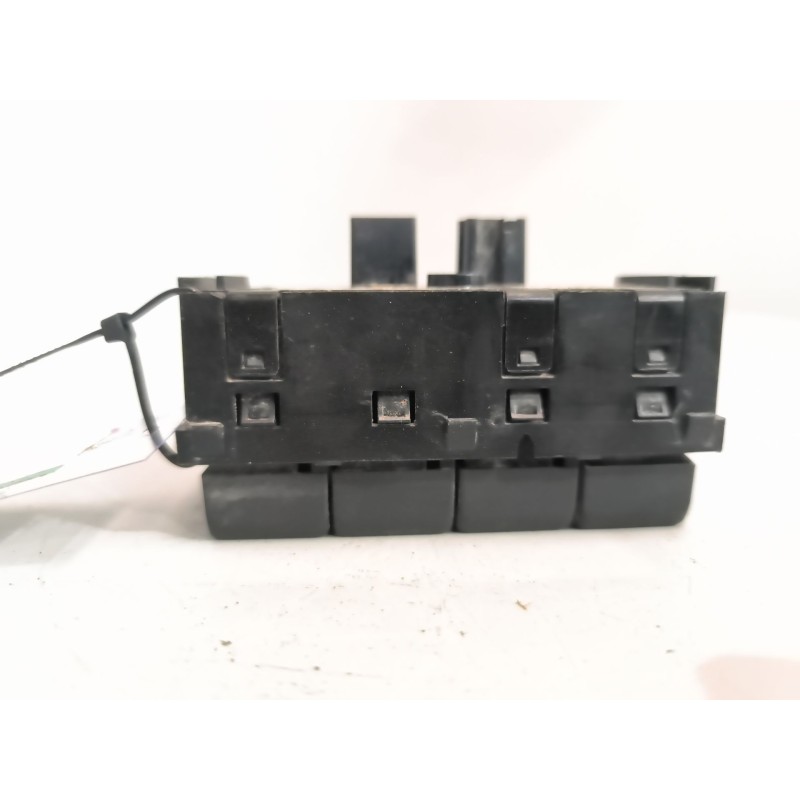 Recambio de interruptor para iveco daily vi caja/chasis 35s16, 35c16, 40c16, 50c16, 60c16, 65c16, 70c16 referencia OEM IAM 22026 - Blanco 3