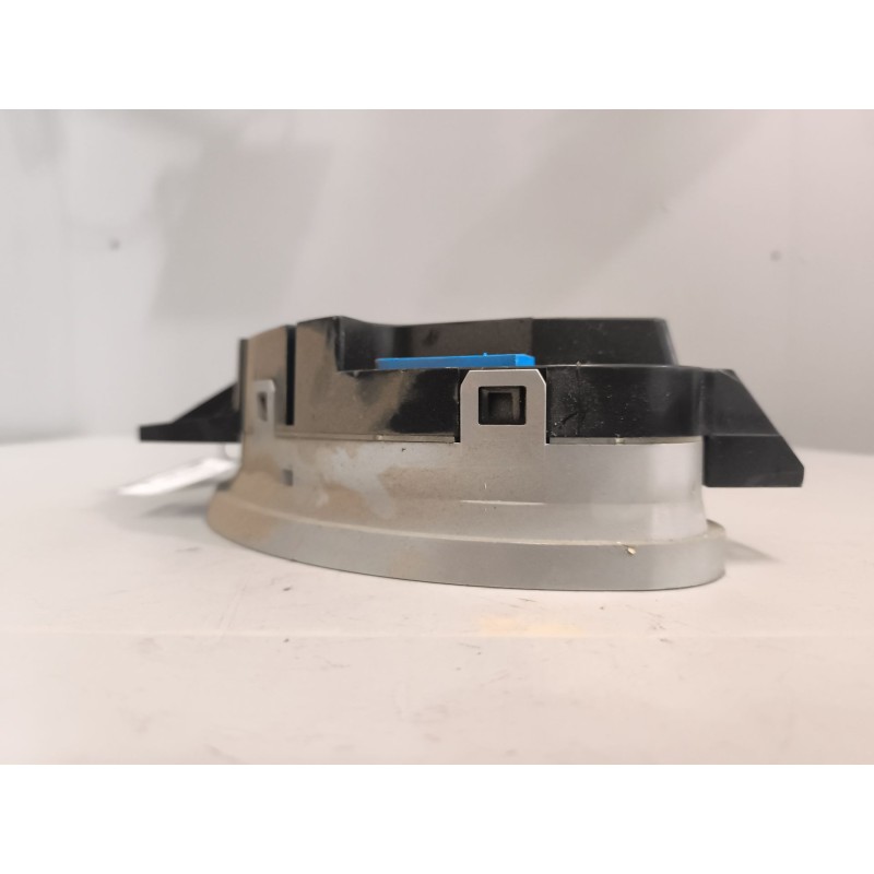 Recambio de cuadro instrumentos para iveco eurocargo tector chasis  (modelo 180 e 28) tráfico urbano referencia OEM IAM 50404658 - Blanco 4