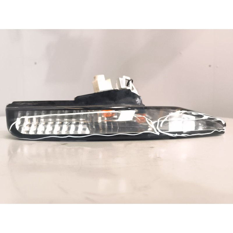Recambio de piloto delantero izquierdo para iveco daily vi caja/chasis 35s16, 35c16, 40c16, 50c16, 60c16, 65c16, 70c16 referenci - Blanco