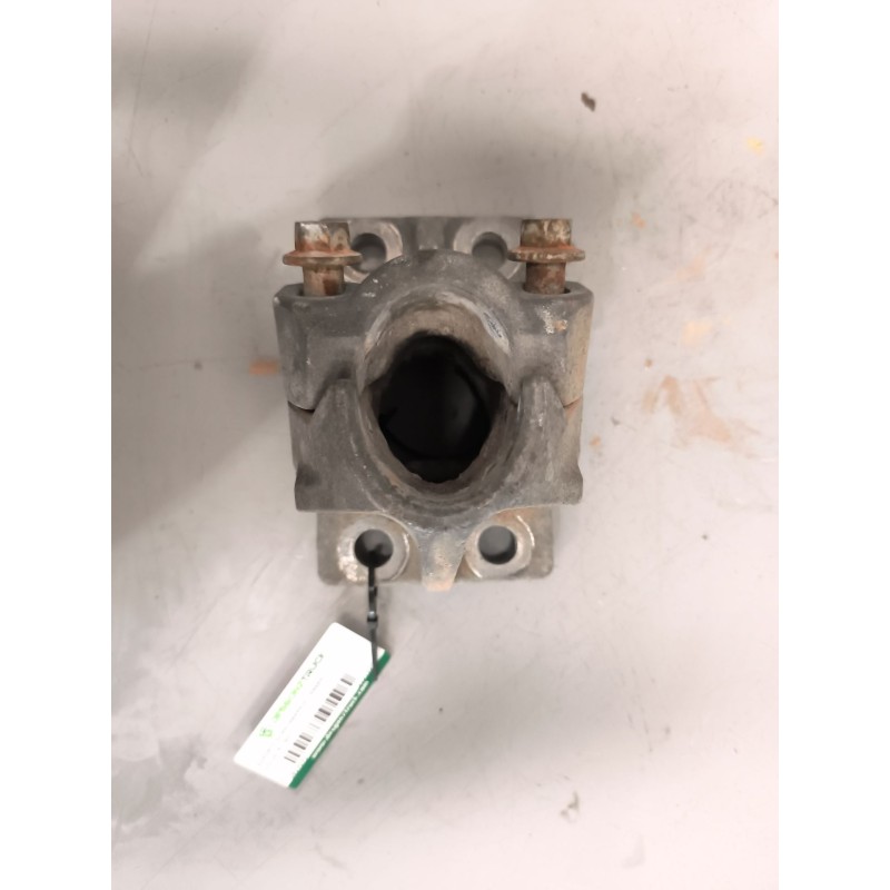 Recambio de soporte guardabarros trasero para volvo fh 500 referencia OEM IAM 21213203  