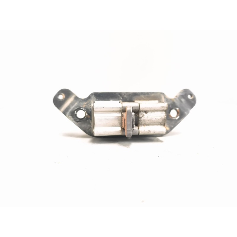 Recambio de retenedor puerta para volvo fh 500 referencia OEM IAM 82859279 - Blanco 3