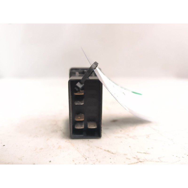 Recambio de cerradura puerta delantera derecha para renault serie t 12.8 diesel referencia OEM IAM 23333162 - Blanco 4