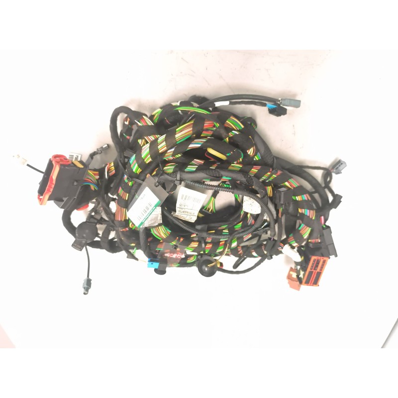 Recambio de instalacion electrica para iveco daily vi caja/chasis 35s16, 35c16, 40c16, 50c16, 60c16, 65c16, 70c16 referencia OEM - Blanco