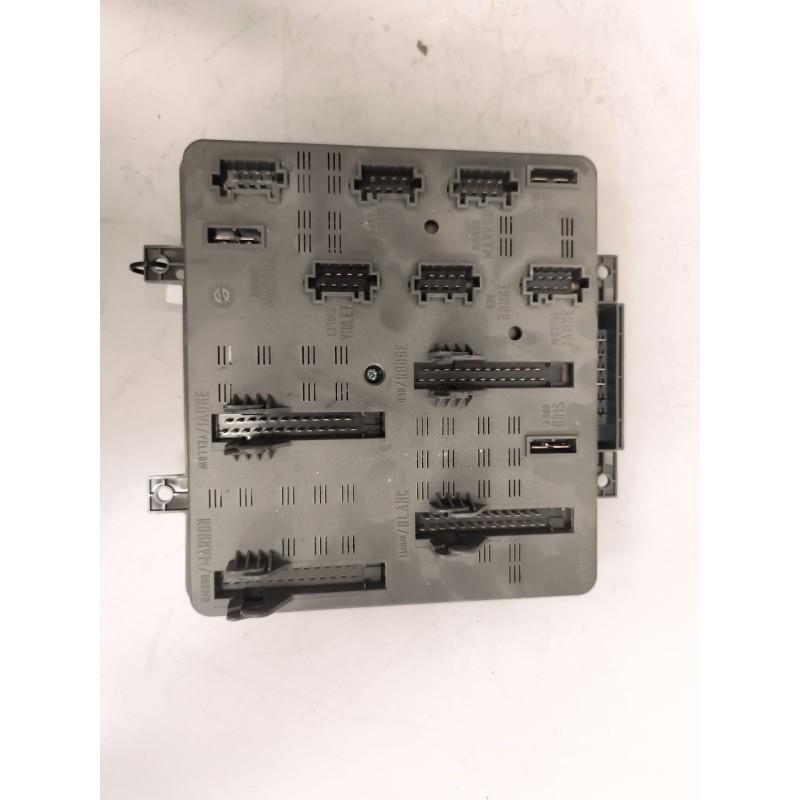 Recambio de caja reles / fusibles para daf lf 55 fa 55.250 (250cv) referencia OEM IAM 21714064 6