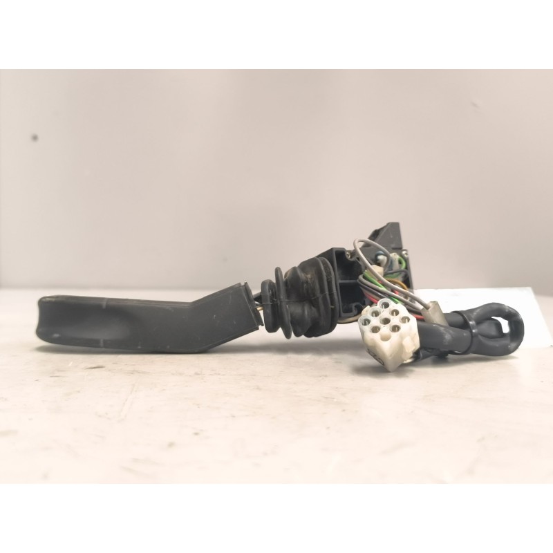 Recambio de mando intermitentes para scania serie 4 (p/r 164 l) 15.6 diesel referencia OEM IAM 1402449 - Blanco 3