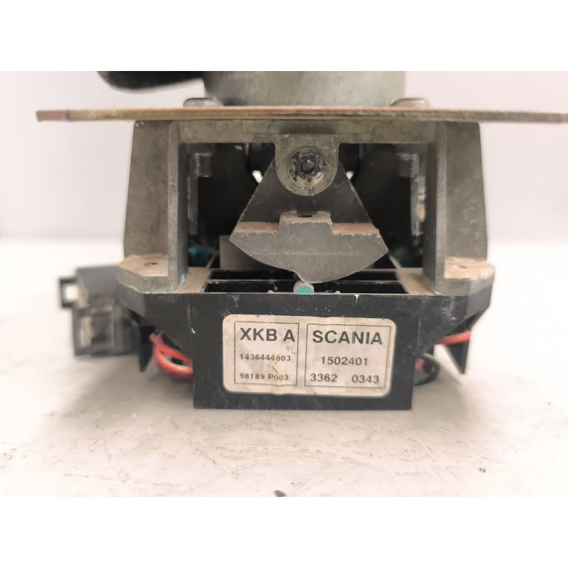 Recambio de palanca cambio para scania serie 4 (p/r 164 l) 15.6 diesel referencia OEM IAM 1502401 - Blanco 4