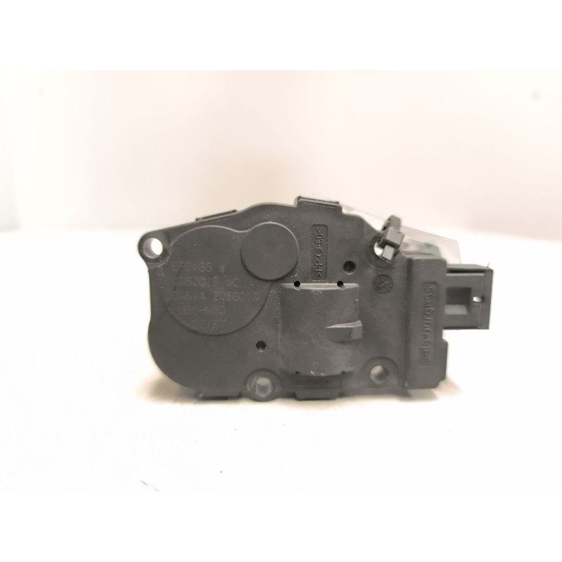 Recambio de motor trampilla calefaccion para scania r i r 450 referencia OEM IAM 2056010  