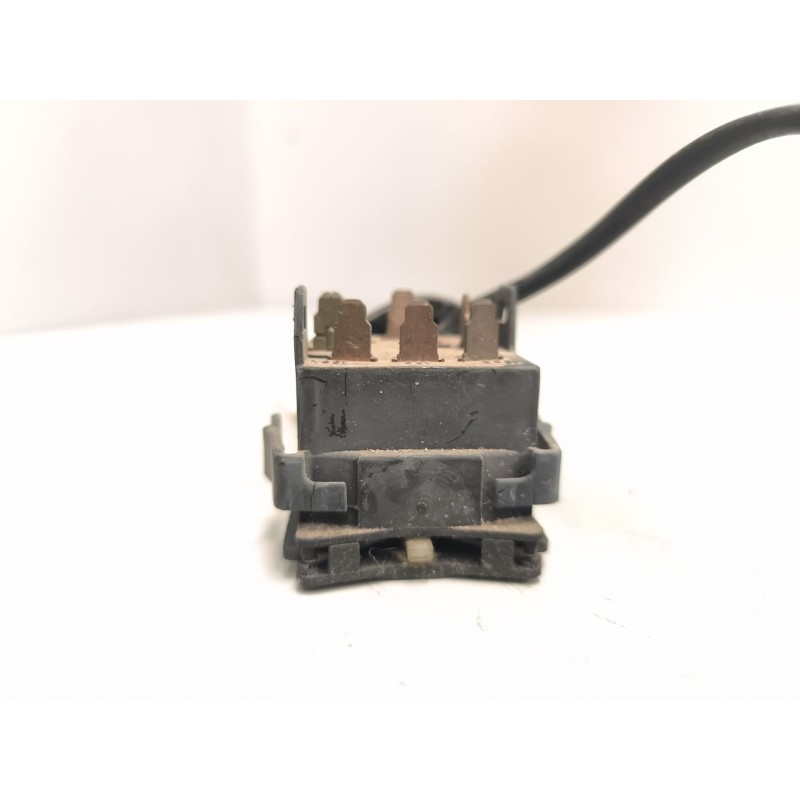 Recambio de mando intermitentes para nissan trucks atleon tk 150/3 referencia OEM IAM - Blanco 2