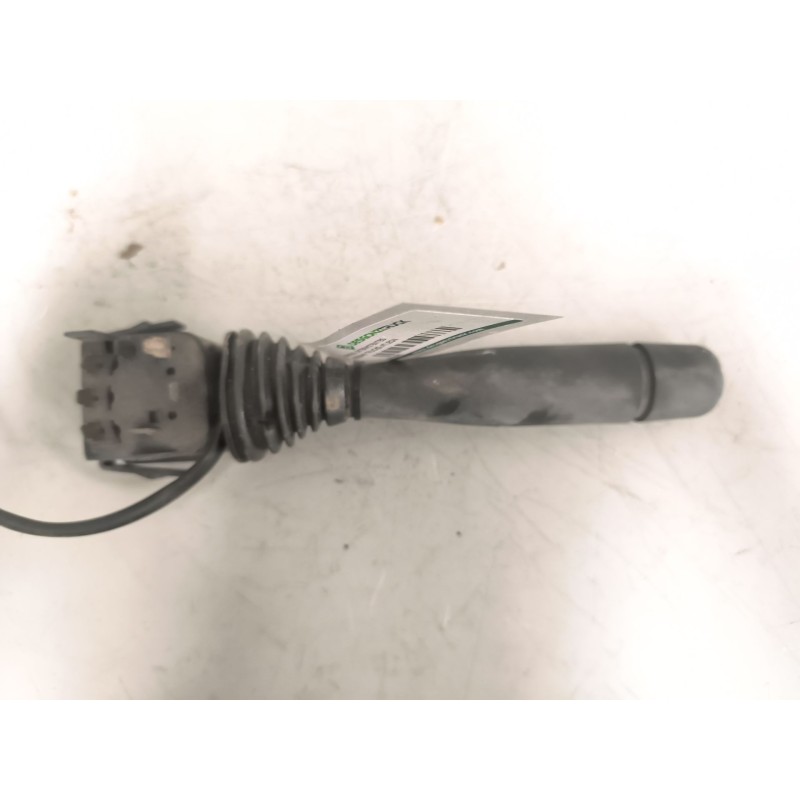 Recambio de mando intermitentes para nissan trucks atleon tk 150/3 referencia OEM IAM - Blanco 3