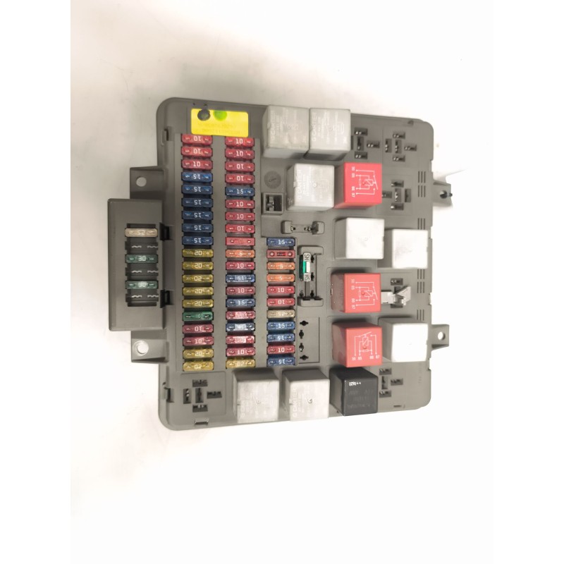 Recambio de caja reles / fusibles para daf serie lf45 desde 06 referencia OEM IAM 7420792050  