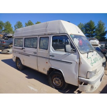 nissan trade furgoneta del año 1994
