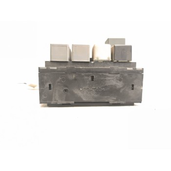 Recambio de caja reles / fusibles para iveco eurotech cursor (mh) 7.8 diesel referencia OEM IAM 500325434  