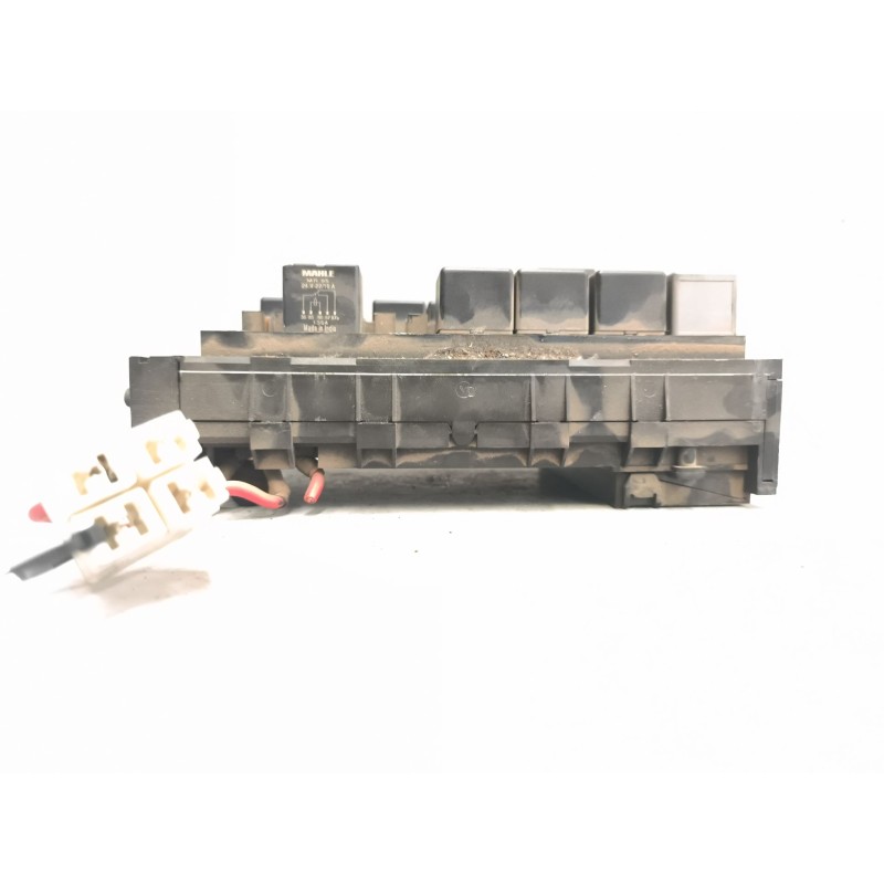 Recambio de caja reles / fusibles para iveco eurotech cursor (mh) 7.8 diesel referencia OEM IAM 500325434 - Blanco 4
