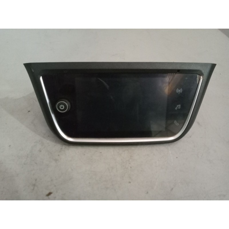 Recambio de sistema audio / radio cd para iveco daily vi caja/chasis 35s16, 35c16, 40c16, 50c16, 60c16, 65c16, 70c16 referencia - Blanco