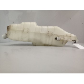 Recambio de deposito expansion para renault premium lander referencia OEM IAM 7420828416  
