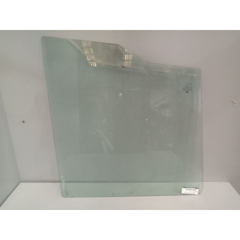 Recambio de luna delantera derecha para nissan atleon referencia OEM IAM 803009X001 803009X400 
