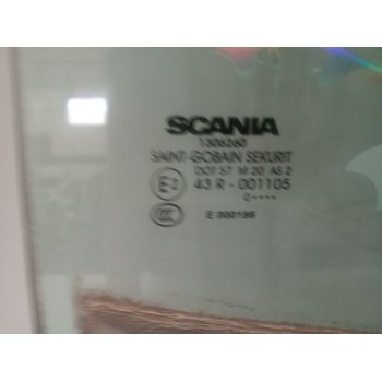 Recambio de luna delantera derecha para scania r i r 440 referencia OEM IAM 1306260  