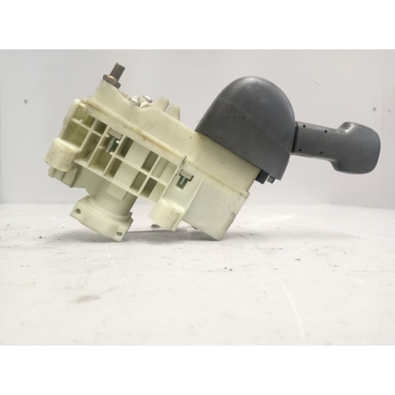 Recambio de palanca freno de mano para scania r i r 500 referencia OEM IAM 1774972 9617241000 - Blanco 3