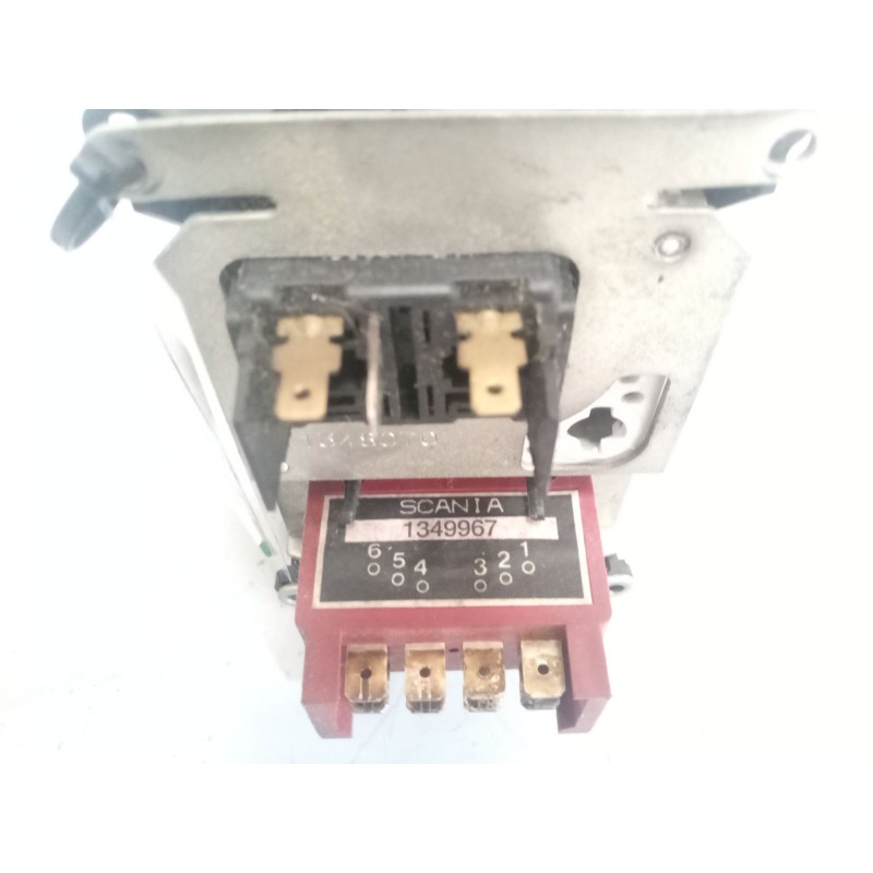 Recambio de mando intarder para scania serie 4 (p/r 164 l) 15.6 diesel referencia OEM IAM 1349967 - Blanco 3