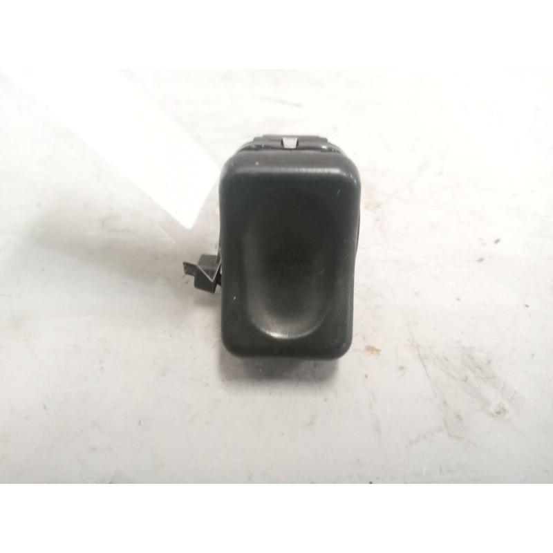 Recambio de interruptor para scania serie 4 (p/r 164 l) 15.6 diesel referencia OEM IAM 383744  