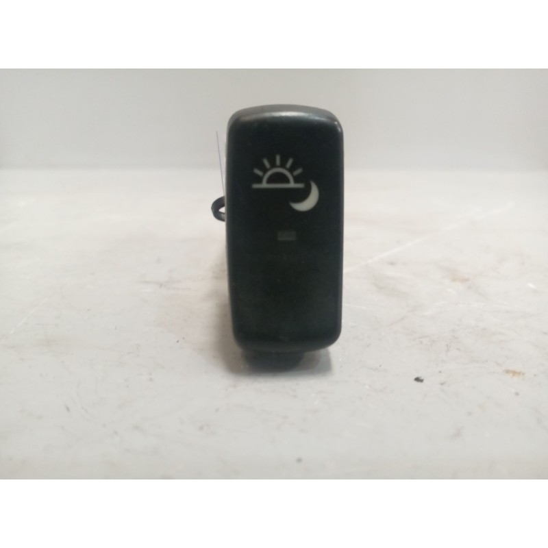 Recambio de interruptor para scania r i r 500 referencia OEM IAM 1421861  