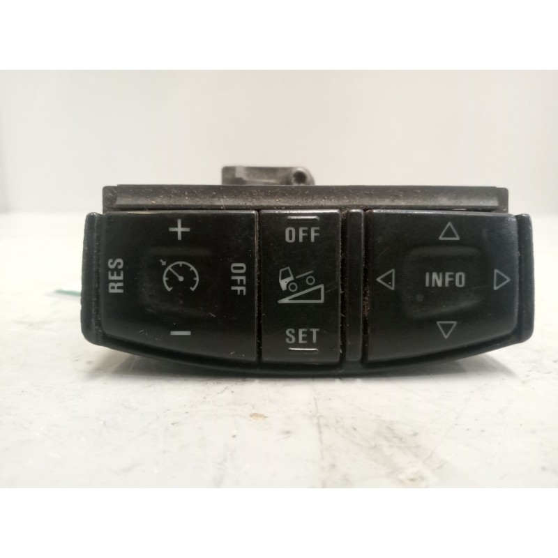 Recambio de mando volante para scania r i r 500 referencia OEM IAM 1486287  
