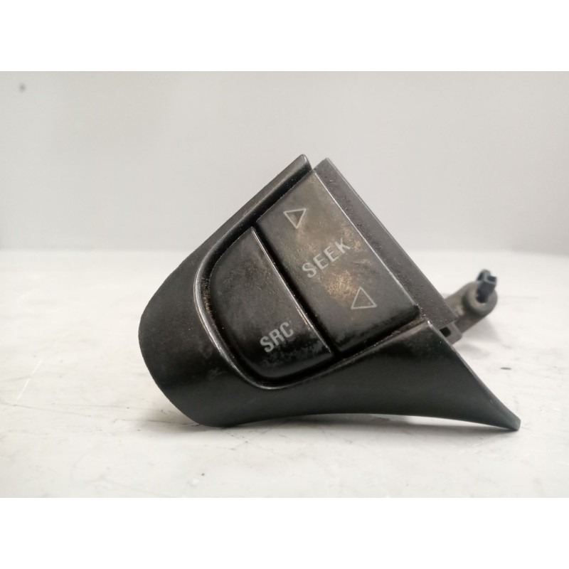 Recambio de mando volante para scania r i r 500 referencia OEM IAM 1488025  
