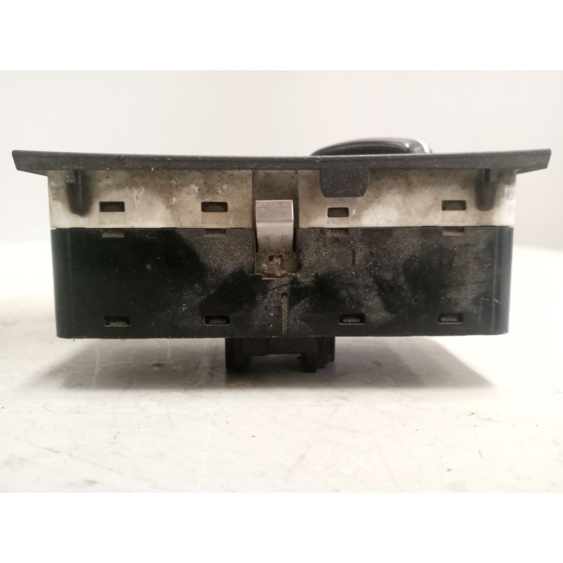 Recambio de mando luces para scania r i r 500 referencia OEM IAM 1540673 - Blanco 3