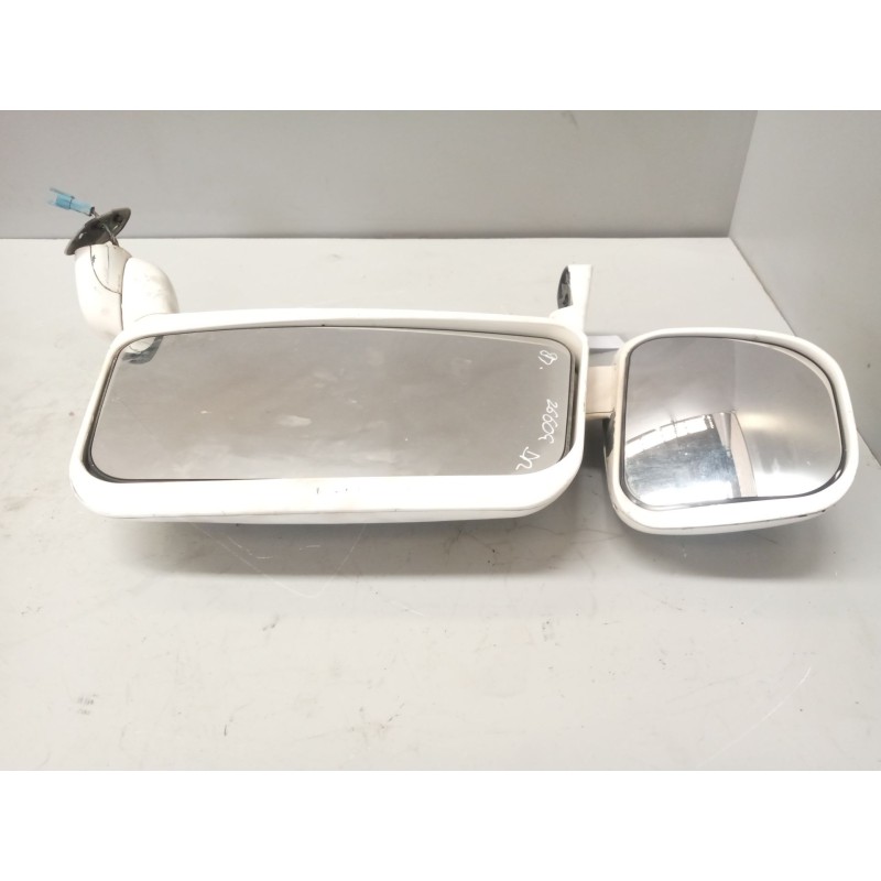 Recambio de retrovisor derecho para scania r i r 500 referencia OEM IAM   